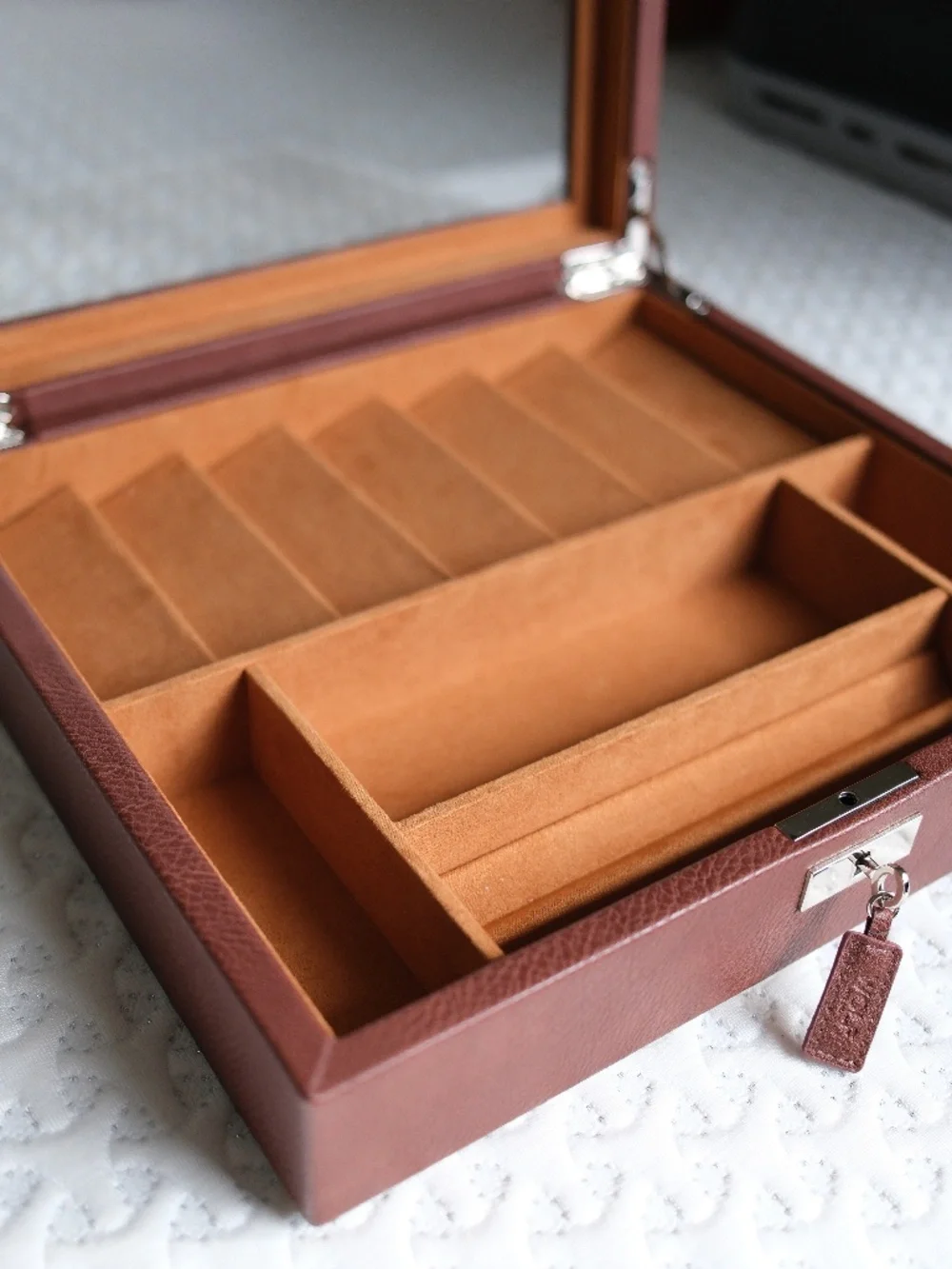 Ash & Fir Pocket Knife and Watch Display Case